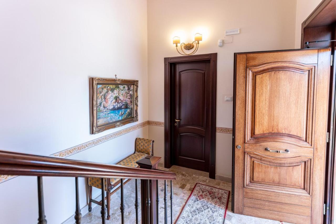 B&B Domus Japigia Ugento Exterior photo